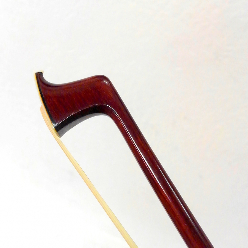 バイオリン専門店の国際楽器社からALFRED KNOLL クノール弓の紹介です 