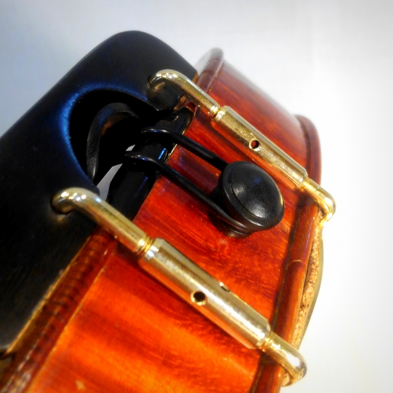 ☆ A Histrical Old Violin /鑑定書有り/ 今だけ値下げ